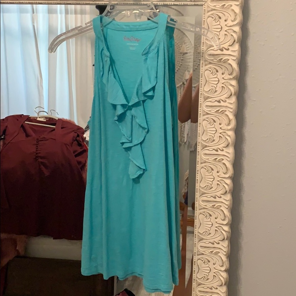 lilly shirt size small in excellent condition